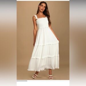 Lulus tiered maxi dress